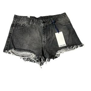 Lovely Denim Short Womens 32 Black Mom Denim Distressed Raw Hem Shorts MSRP $80‎
